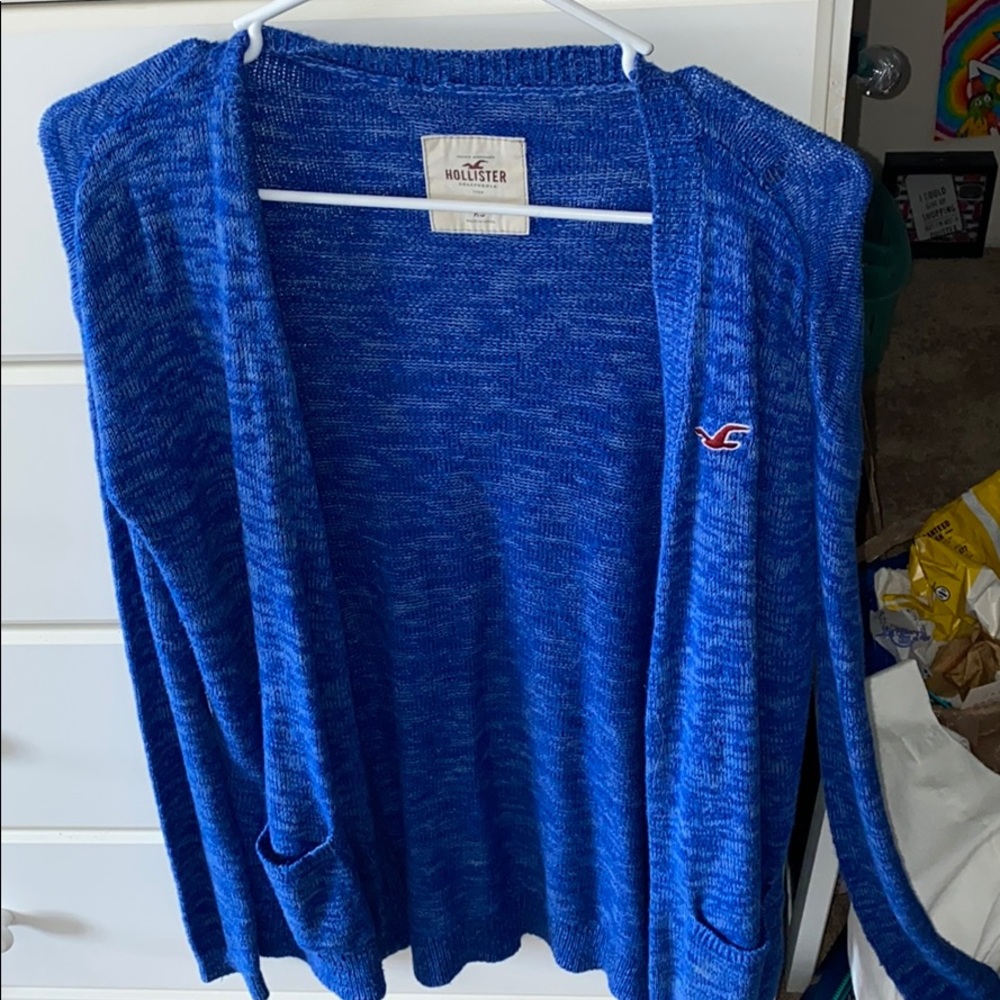 blue hollister cardigan